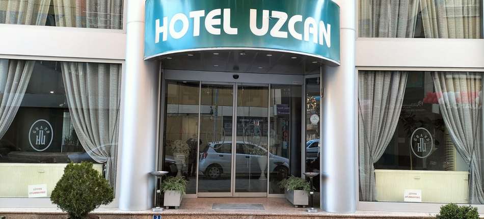 Uzcan Hotel